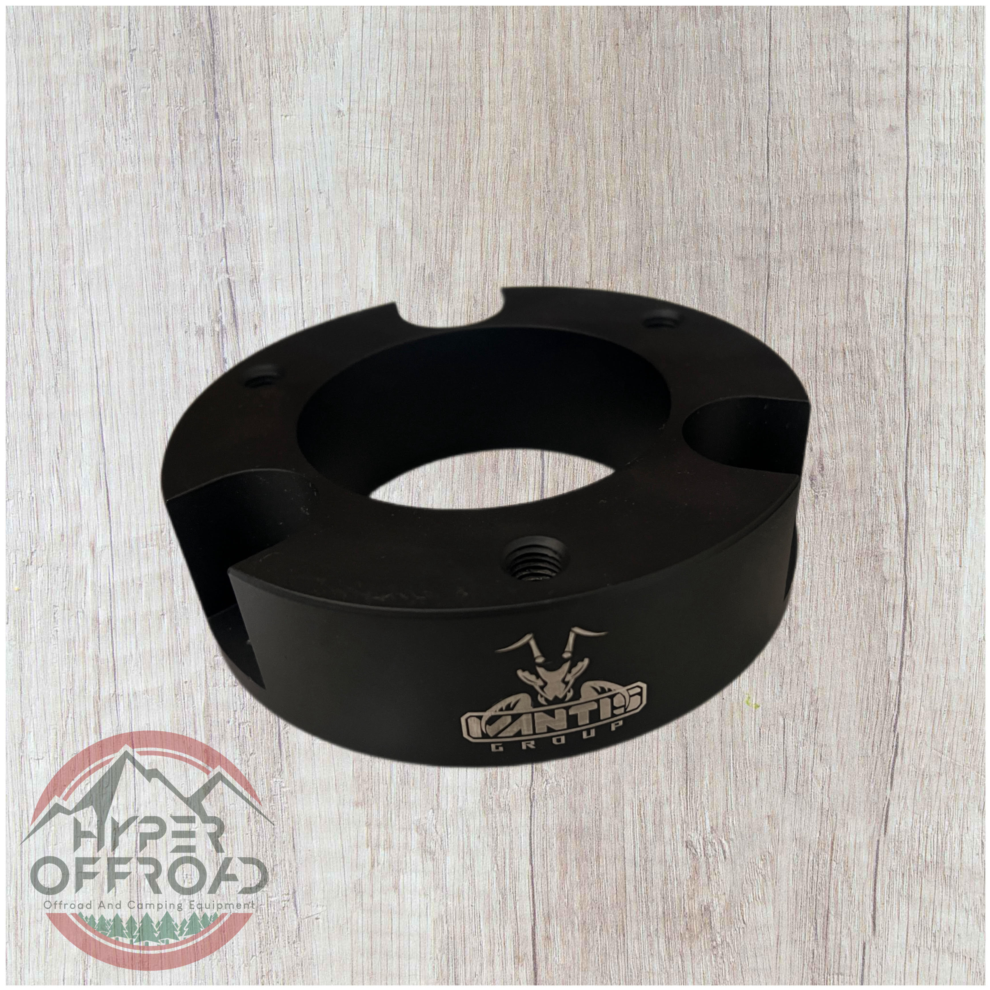 اسپیسر افزایش ارتفاع چرخ جلو خودرو های پیکاپ برند مانتیس